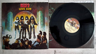 KISS LOVE GUN ( CASABLANCA NB 7022 A/B ) 1977 GER