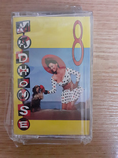 Аудиокассета фирменная Madhouse ‎– 8 (Новая)