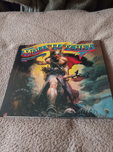 Molly Hatchet – Flirtin' With Disaster