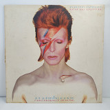 David Bowie – Aladdin Sane LP 12" (Прайс 43568)