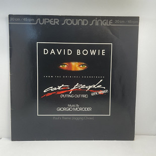 David Bowie Music By Giorgio Moroder–Cat People(Putting Out Fire)(Long Version)F MS12"45 RPM(35931)