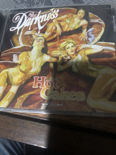 The darkness- Hot cakes