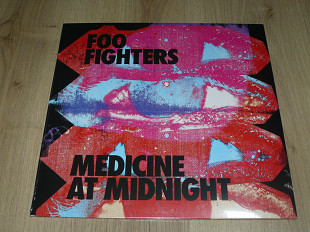 Foo Fighters - Medicine At Midnight (2021, Europe)