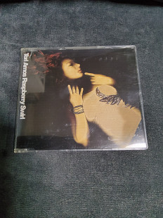 Tory Amos Respberry swirl Single