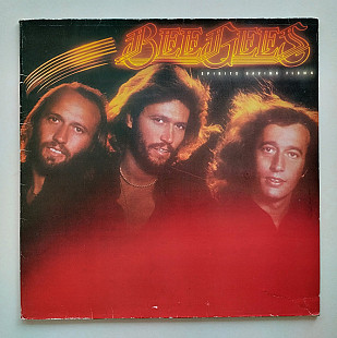 Bee Gees – Spirits Having Flown
