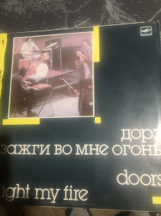 Doors - мелодія- vg+/vg+