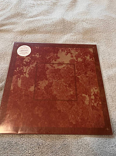 Girl In Red – Beginnings (Coloured)