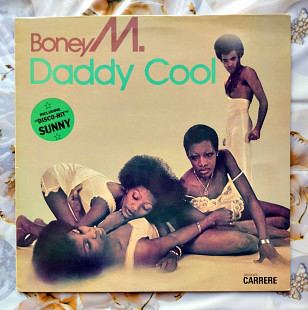Boney M. - Take The Heat Off Me (Daddy Cool), Disques Carrere - 67.131, France, 1976, a-ex+ / b-ex+;