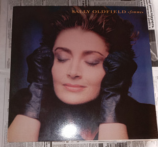 Sally OLDFIELD – Femme - 87'. CBS, Germany.