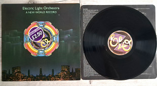 ELECTRIC LIGHT ORCHESTRA A NEW WORLD RECORD ( JET UAG 30017 A2U/B1U ) LAMINATE COVER, STICKER 197