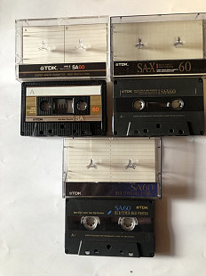 Продам коллекцию кассет-TDK SA 60