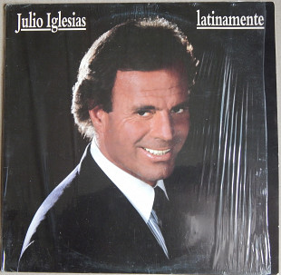 Julio Iglesias – Latinamente (CBS – 465374 1, Italy) inner sleeve NM-/NM-