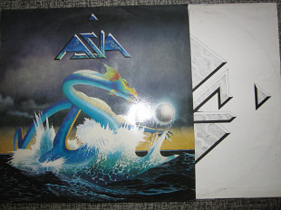 Asia : Azia ( John Wetton + Steve Howe (ex Uriah Heep , King Crimson, Atomic Rooster, Yes
