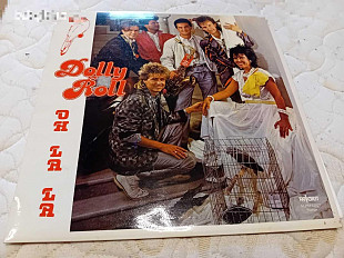 Dolly Roll. Oh La La