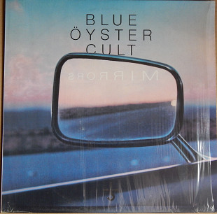 Blue Oyster Cult – Mirrors (CBS – CBS 86087, Italy) NM-NM-