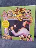 THE KINKS EVERYBADY'S IN SHOW BIZ