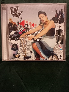 Lily Allen " Alright, Still " 2006