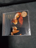 TONI BRAXTON LIBRA