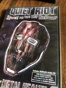 Quiet riot-live ! In the 21st century