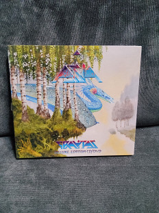 AZIA GRAVITAS DELUXE CD/DVD EDITION