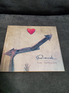 RIVERSIDE SHINE/TIME TRAVELLERS single