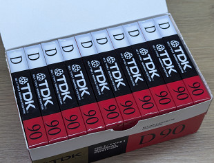 TDK D90 нові аудіо касети блок 10шт. USA 1988р