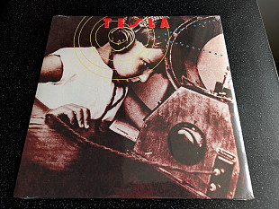 TESLA “The Great Radio Controversy“