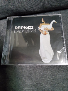 DE PHAZZ DEILY LAMA