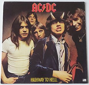 AC/DC – Highway To Hell