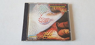 1970) String Driven Thing The Machine That Cried