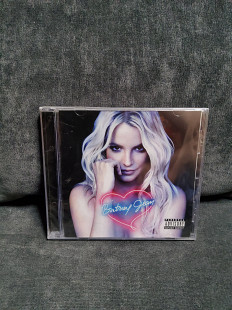 BRITNEY SPEARS