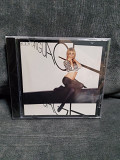 KYLIE MINOGUE BODY LANGUAGE