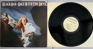 BLACK OAK ARKANSAS RACE WITH THE DEVIL ( CAPRICORN CPN 0191 ) CC 1977 US