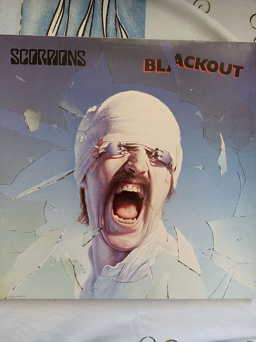Scorpions blackout | Vinyl.com.ua