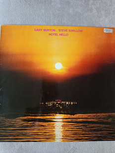 Gary Burton, Steve Swallow – Hotel Hello
