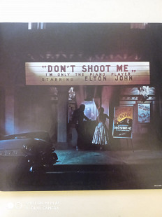 Elton John Don't shoot Me
