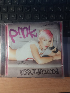 P!NK – M!ssundaztood