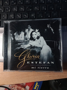 Gloria Estefan – Mi Tierra