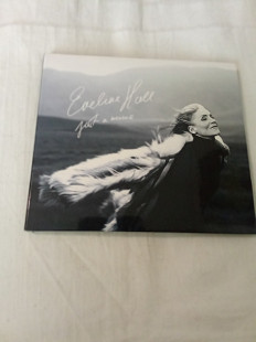 Eveline Hall/just a name/2005