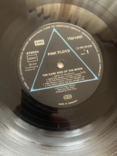 Pink Floyd – The Dark Side Of The Moon