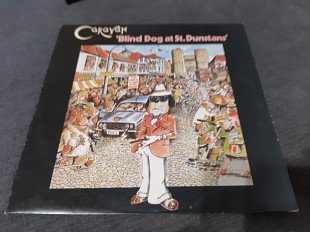 Caravan/76/blind dog at st.dudunstans/btm/UK/nm-