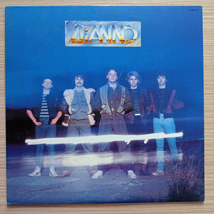 Dianno – Two Swimmers & A Bag Of Jockies