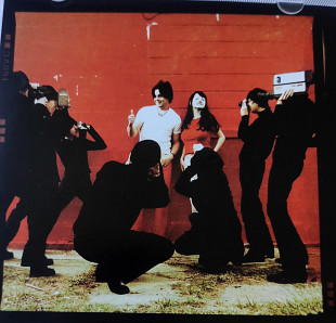 The White Stripes. White Blood Cells. 2001