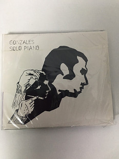 Gonzalez solo piano