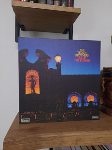 The Teskey Brothers "Live At The Forum"