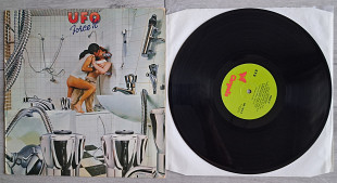 UFO ( with Michael Schenker ) FORCE IT ( CHRYSALIS CHR 1074 A3U/B2U ) 1975. UK