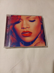 Rihanna/loud/2010