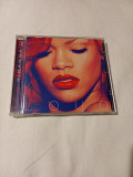 Rihanna/loud/2010