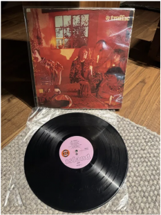 Продам класні прог рок платівки оригінали Mono Traffic - Mr. Fantasy LP UK