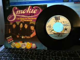 SMOKIE - ''LAID BACK IN THE ARMS OFSOMEONE ''7'' SINGL